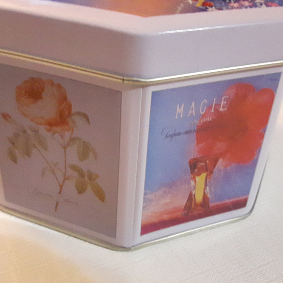 Lancome Paris Tin Make Up Table Decor - Picture 5 of 6